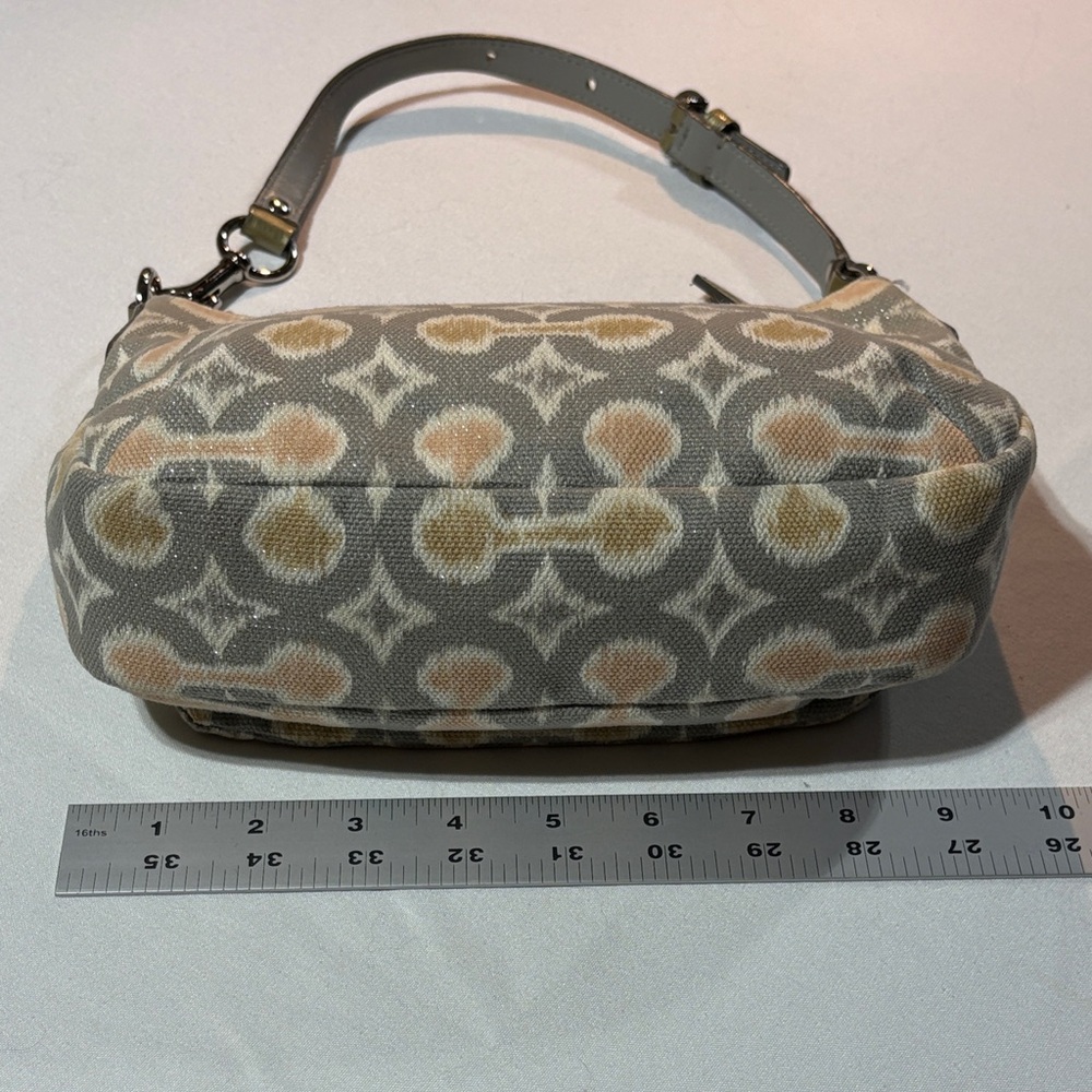 Coach Kristin IKAT Hobo Handbag Purse Grey Shimmer EUC - Picture 4 of 14